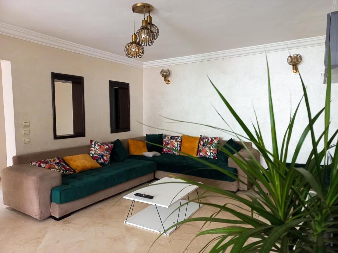 Superbe Appartement A Proximite De La Corniche Casablanca Kültér fotó